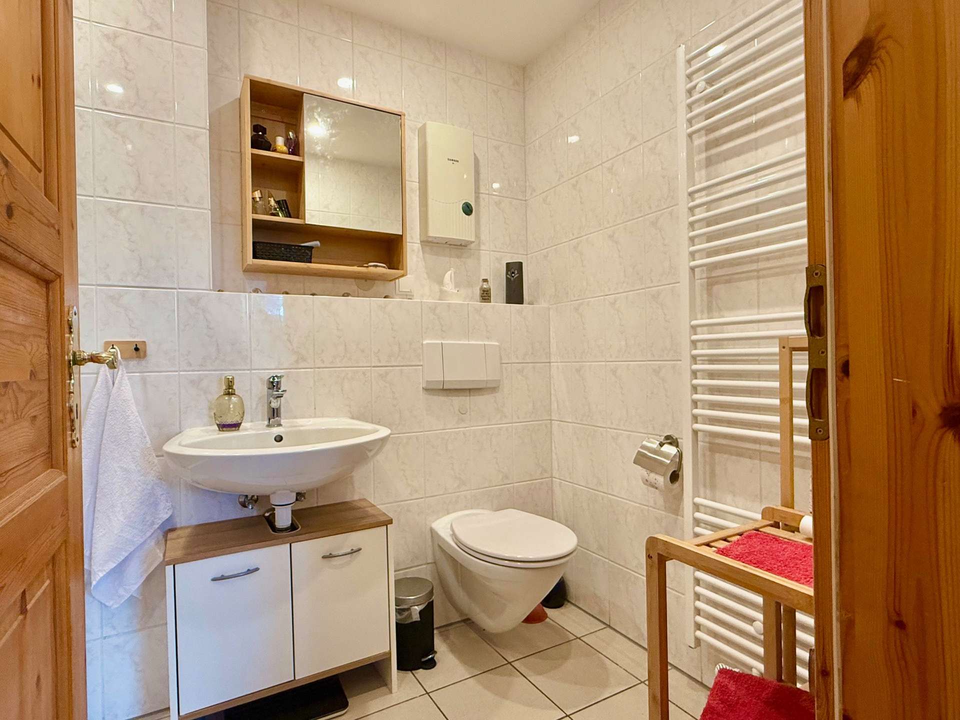 Helle bezahlbare Obergeschosswohnung im sch&ouml;nen Stadtteil Alzheim gelegen